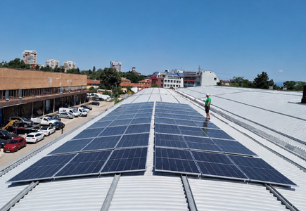 Solar11 представя снимка на соларни панели